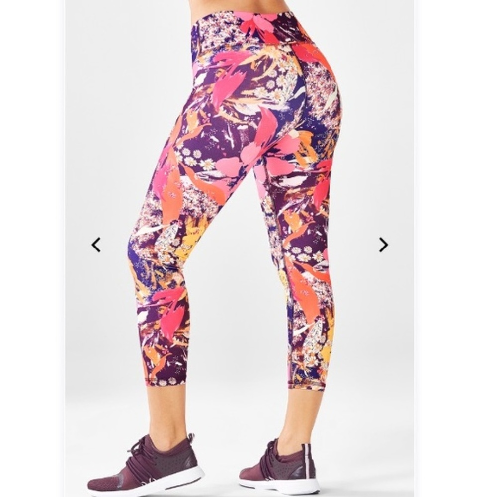 Fabletics High-waisted Powerhold Capri